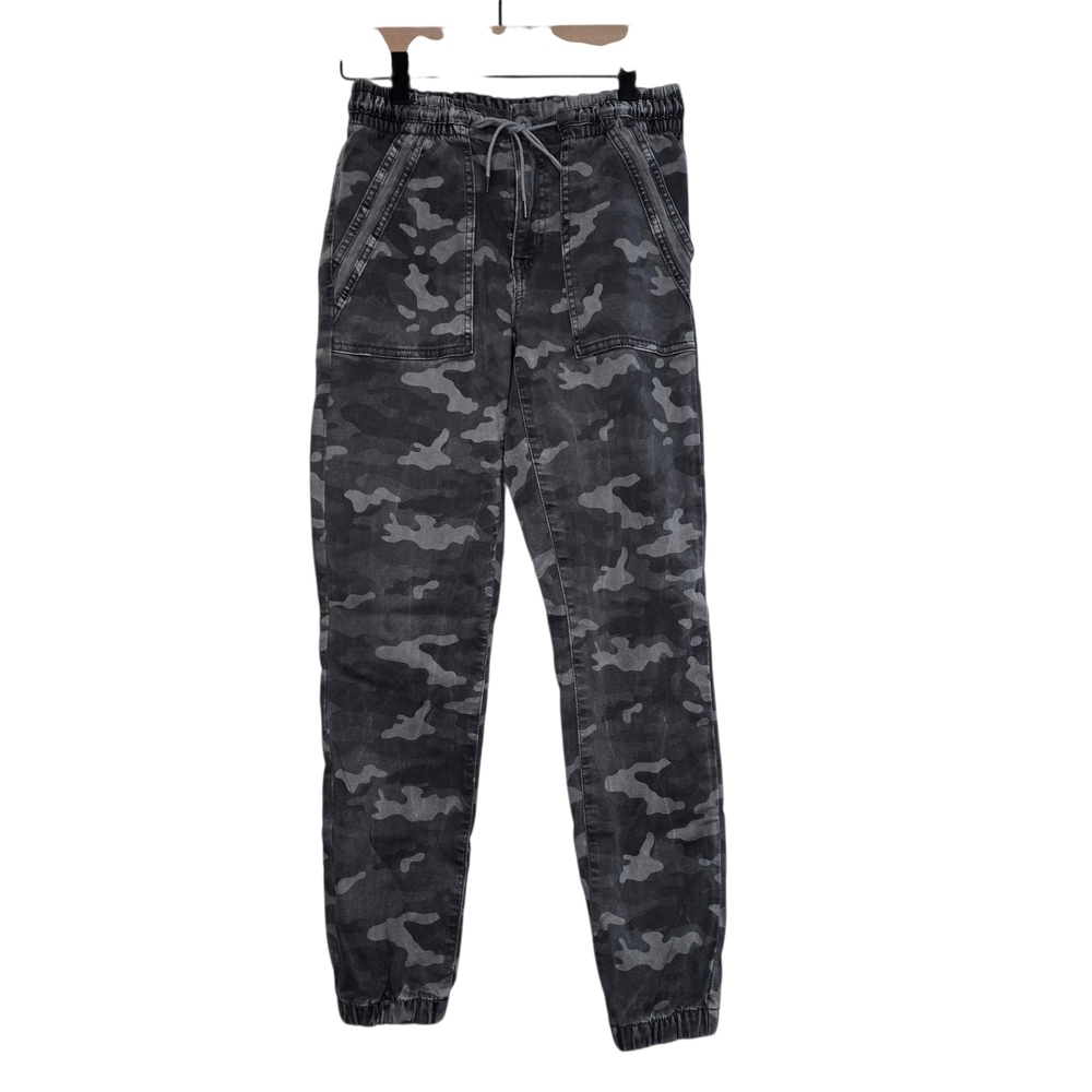 American Eagle Outfitters Gray Camouflage Cargo Jogger Pants Camo Military